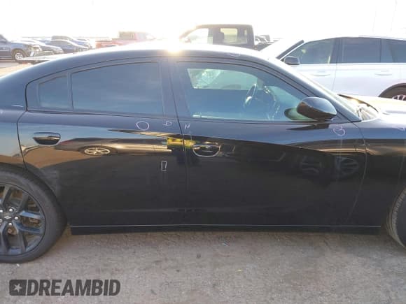 ✅ 2021 Dodge Charger SXT • VIN: 2C3CDXBG1MH533825 • Lot: 43139711. Listed on IAAI with 55,835 mi. Free auction sales archive from the USA and detailed vehicle history report at DreamBid. Image 13.