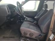 ✅ 2001 Nissan Pathfinder LE • VIN: JN8DR09Y81W605290 • Lot: 69449044. Wystawiony na Copart z przebiegiem 178 569 mil. Bezpłatny archiwum sprzedaży aukcyjnych z USA i szczegółowy raport historii pojazdu na DreamBid. Zdjęcie 7.