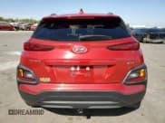✅ 2021 Hyundai Kona SEL Plus • VIN: KM8K6CAA1MU707876 • Лот: 72075133. Опубликован ранее на Copart с пробегом 54 567 миль. Бесплатный доступ к архиву аукционных продаж из США и подробный отчёт об истории автомобиля на DreamBid. Изображение 6.