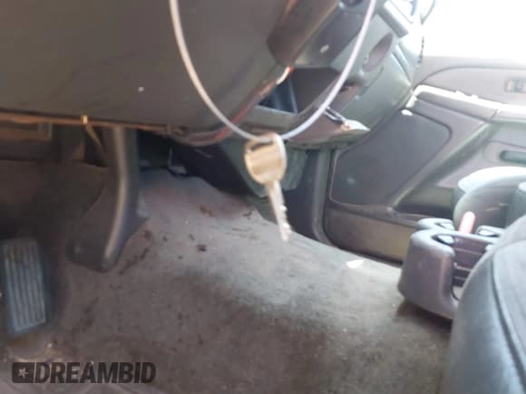 ✅ 2004 Chevrolet Silverado 2500HD LS • VIN: 1GCHC23U64F180253 • Лот: 42387141. Опубликован ранее на IAAI с пробегом 124 139 миль. Бесплатный доступ к архиву аукционных продаж из США и подробный отчёт об истории автомобиля на DreamBid. Изображение 11.