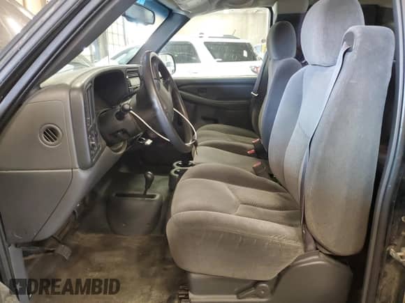 ✅ 2005 Chevrolet Silverado 1500 LS • VIN: 1GCEK19V55Z330708 • Lot: 55896355. Wystawiony na Copart z przebiegiem 186 270 mil mil. Skorzystaj z bezpłatnego archiwum sprzedaży aukcyjnych z USA i zobacz szczegółowy raport historii pojazdu na DreamBid. Zdjęcie 7.