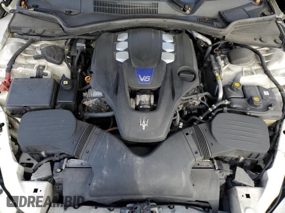 ✅ 2014 Maserati Ghibli S Q4 • VIN: ZAM57RTA0E1113681 • Лот: 85577035. Опубликован ранее на Copart с пробегом 142 414 миль. Бесплатный доступ к архиву аукционных продаж из США и подробный отчёт об истории автомобиля на DreamBid. Изображение 11.