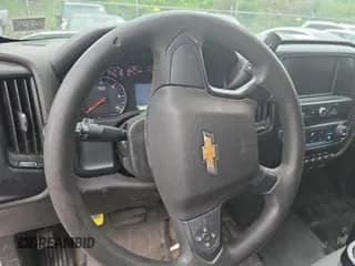 ✅ 2018 Chevrolet Silverado 2500HD Work Truck • VIN: 1GC2KUEG3JZ304775 • Lot: 42658534. Wystawiony na IAAI z przebiegiem 180 032 mil. Bezpłatny archiwum sprzedaży aukcyjnych z USA i szczegółowy raport historii pojazdu na DreamBid. Zdjęcie 1.