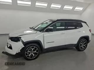 ✅ 2025 Jeep Compass Limited • VIN: 3C4NJDCN5ST514112 • Lot: 95560105. Listed on Copart with 34,832 mi. Free auction sales archive from the USA and detailed vehicle history report at DreamBid. Image 1.