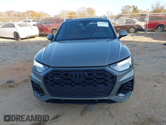 ✅ 2025 Audi Q5 S line Premium Plus • VIN: WA1EAAFY6S2052434 • Лот: 43699630. Опубликован ранее на IAAI с пробегом 13 687 миль. Бесплатный доступ к архиву аукционных продаж из США и подробный отчёт об истории автомобиля на DreamBid. Изображение 12.