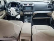 ✅ 2015 Subaru Legacy Premium • VIN: 4S3BNAC62F3035887 • Lot: 84041435. Wystawiony na Copart z przebiegiem 100 126 mil. Bezpłatny archiwum sprzedaży aukcyjnych z USA i szczegółowy raport historii pojazdu na DreamBid. Zdjęcie 8.