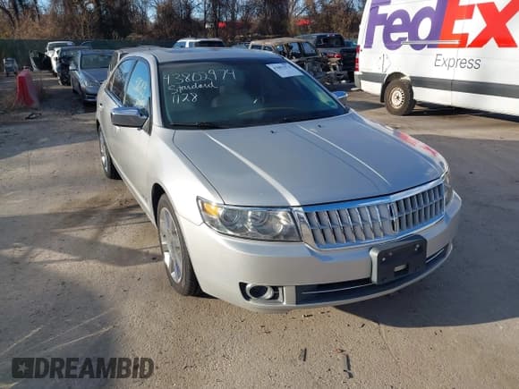 ✅ 2009 Lincoln MKZ • VIN: 3LNHM26T89R626540 • Lot: 43802974. Wystawiony na IAAI z przebiegiem 157 308 mil. Bezpłatny archiwum sprzedaży aukcyjnych z USA i szczegółowy raport historii pojazdu na DreamBid. Zdjęcie 6.