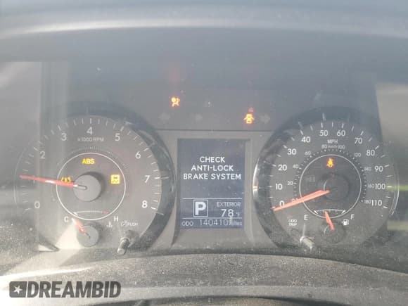 ✅ 2016 Toyota Sienna LE AAS • VIN: 5TDKK3DCXGS731552 • Лот: 70735965. Опубликован ранее на Copart с пробегом 140 410 миль. Бесплатный доступ к архиву аукционных продаж из США и подробный отчёт об истории автомобиля на DreamBid. Изображение 9.