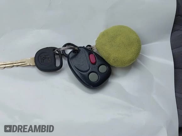 ✅ 2006 Saturn VUE • VIN: 5GZCZ53496S818286 • Lot: 41887405. Wystawiony na IAAI z przebiegiem 219 872 mil. Bezpłatny archiwum sprzedaży aukcyjnych z USA i szczegółowy raport historii pojazdu na DreamBid. Zdjęcie 11.