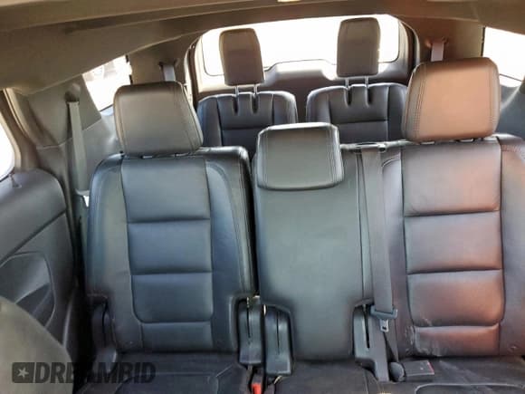 ✅ 2015 Ford Explorer XLT • VIN: 1FM5K8D83FGB09563 • Lot: 90913935. Listed on Copart with 146,125 mi. Free auction sales archive from the USA and detailed vehicle history report at DreamBid. Image 10.