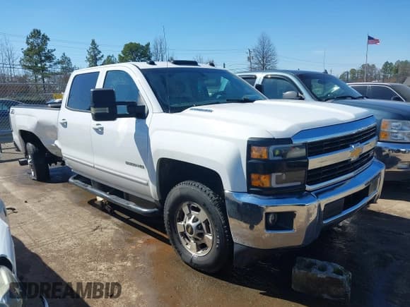 ✅ 2015 Chevrolet Silverado 2500HD LT • VIN: 1GC1KVE86FF520235 • Lot: 41664064. Listed on IAAI with 235,288 mi. Free auction sales archive from the USA and detailed vehicle history report at DreamBid. Image 13.