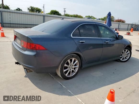 ✅ 2006 Acura TSX • VIN: JH4CL96826C023002 • Лот: 70355805. Опубликован ранее на Copart с пробегом 265 790 миль. Бесплатный доступ к архиву аукционных продаж из США и подробный отчёт об истории автомобиля на DreamBid. Изображение 3.