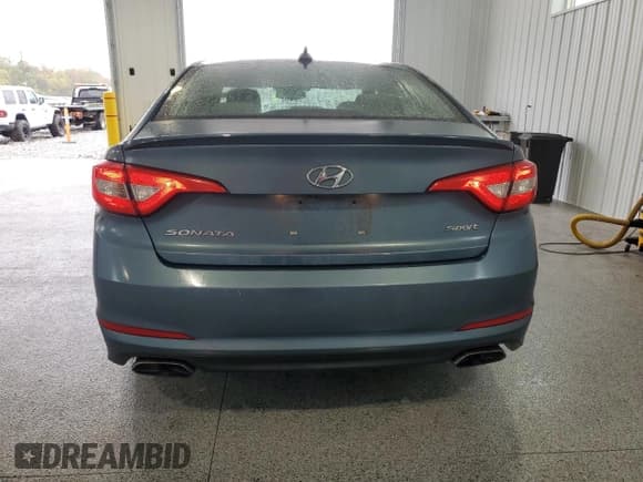 ✅ 2017 Hyundai Sonata Sport • VIN: 5NPE34AF0HH591906 • Lot: 85293965. Listed on Copart with 137,409 mi. Free auction sales archive from the USA and detailed vehicle history report at DreamBid. Image 6.