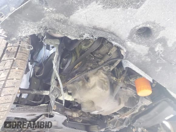 ✅ 2005 Ford Focus S • VIN: 3FAHP31N55R120674 • Лот: 42222350. Опубликован ранее на IAAI с пробегом 238 369 миль. Бесплатный доступ к архиву аукционных продаж из США и подробный отчёт об истории автомобиля на DreamBid. Изображение 12.