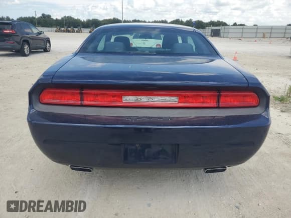 ✅ 2014 Dodge Challenger SXT • VIN: 2C3CDYAG1EH233887 • Lot: 66956594. Wystawiony na Copart z przebiegiem 112 788 mil. Bezpłatny archiwum sprzedaży aukcyjnych z USA i szczegółowy raport historii pojazdu na DreamBid. Zdjęcie 6.