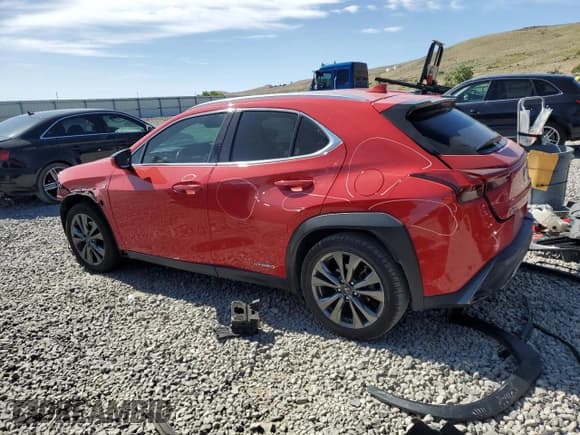 ✅ 2021 Lexus UX 250h F Sport • VIN: JTHR9JBHXM2042416 • Lot: 60697785. Listed on Copart with 190,330 mi. Free auction sales archive from the USA and detailed vehicle history report at DreamBid. Image 2.