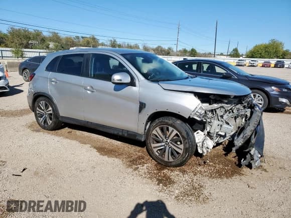 ✅ 2021 Mitsubishi Outlander ES • VIN: JA4ARUAU0MU014895 • Lot: 91578605. Listed on Copart with 102,324 mi. Free auction sales archive from the USA and detailed vehicle history report at DreamBid. Image 4.