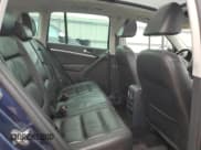 ✅ 2013 Volkswagen Tiguan S • VIN: WVGBV3AX7DW560314 • Лот: 91721415. Опубликован ранее на Copart с пробегом 181 424 миль. Бесплатный доступ к архиву аукционных продаж из США и подробный отчёт об истории автомобиля на DreamBid. Изображение 11.