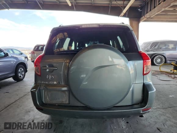 ✅ 2008 Toyota RAV4 Limited • VIN: JTMZD34V685100654 • Lot: 89595945. Listed on Copart with 189,097 mi. Free auction sales archive from the USA and detailed vehicle history report at DreamBid. Image 6.