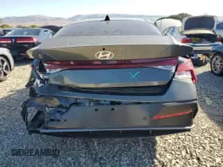 2024 Hyundai Elantra Limited с VIN KMHLN4DJ1RU102854, выставлен на аукционе Copart как лот 81515215 с пробегом 31 698 миль миль и Списание • Salvage title. История ставок и продаж доступна на DreamBid. Изображение 6.