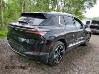 2024 Chevrolet Equinox EV LT z VIN 3GN7DLRR0RS288220, wystawiony jako Copart lot #57497405 z przebiegiem 8 096 mil mil oraz Szkoda całkowita • Salvage title. Historia ofert i sprzedaży dostępna na DreamBid. Obrazek 3.