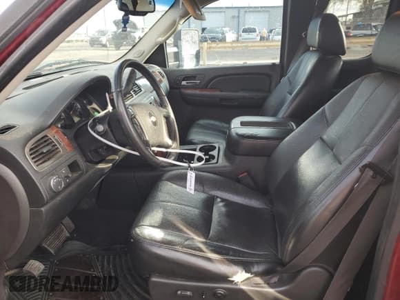 ✅ 2007 Chevrolet Silverado 1500 • VIN: 1GCEC19Y07Z507725 • Лот: 55343205. Опубликован ранее на Copart с пробегом 217 264 миль. Бесплатный доступ к архиву аукционных продаж из США и подробный отчёт об истории автомобиля на DreamBid. Изображение 7.