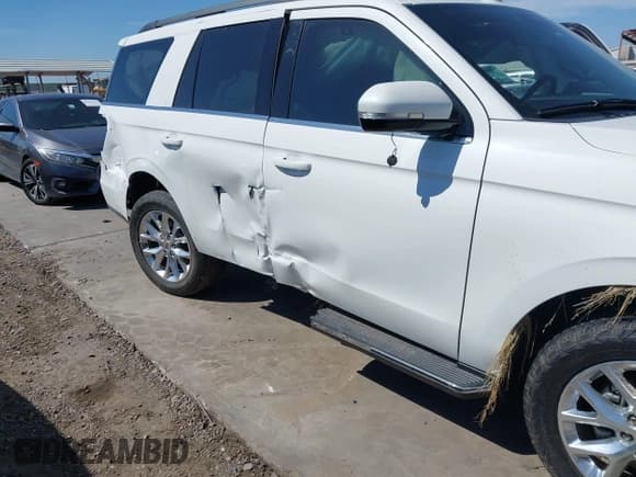 ✅ 2021 Ford Expedition XLT • VIN: 1FMJU1HT6MEA89025 • Лот: 42232063. Опубликован ранее на IAAI с пробегом 46 854 миль. Бесплатный доступ к архиву аукционных продаж из США и подробный отчёт об истории автомобиля на DreamBid. Изображение 17.