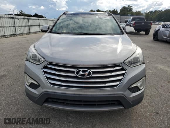 ✅ 2013 Hyundai Santa Fe Limited • VIN: KM8SR4HF6DU016406 • Лот: 82340895. Опубликован ранее на Copart с пробегом 237 907 миль. Бесплатный доступ к архиву аукционных продаж из США и подробный отчёт об истории автомобиля на DreamBid. Изображение 5.