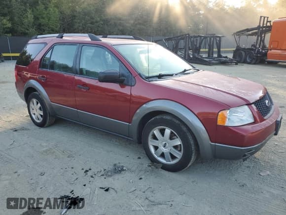 ✅ 2006 Ford Freestyle SE • VIN: 1FMZK011X6GA12726 • Lot: 70867364. Wystawiony na Copart z przebiegiem 239 146 mil. Bezpłatny archiwum sprzedaży aukcyjnych z USA i szczegółowy raport historii pojazdu na DreamBid. Zdjęcie 4.