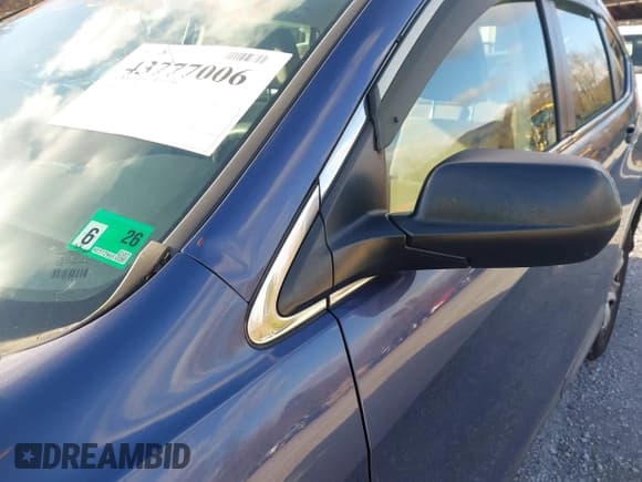 ✅ 2013 Honda CR-V LX • VIN: 2HKRM4H38DH641763 • Lot: 43777006. Wystawiony na IAAI z przebiegiem 92 731 mil. Bezpłatny archiwum sprzedaży aukcyjnych z USA i szczegółowy raport historii pojazdu na DreamBid. Zdjęcie 22.