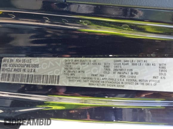 ✅ 2023 Jeep Wrangler Willys • VIN: 1C4HJXDG5PW615358 • Lot: 42383749. Wystawiony na IAAI z przebiegiem 31 988 mil. Bezpłatny archiwum sprzedaży aukcyjnych z USA i szczegółowy raport historii pojazdu na DreamBid. Zdjęcie 9.