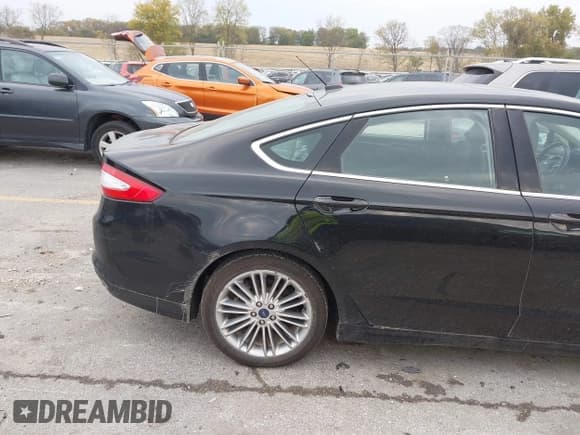 ✅ 2016 Ford Fusion SE • VIN: 3FA6P0H96GR286493 • Лот: 43449427. Опубликован ранее на IAAI с пробегом 137 275 миль. Бесплатный доступ к архиву аукционных продаж из США и подробный отчёт об истории автомобиля на DreamBid. Изображение 21.