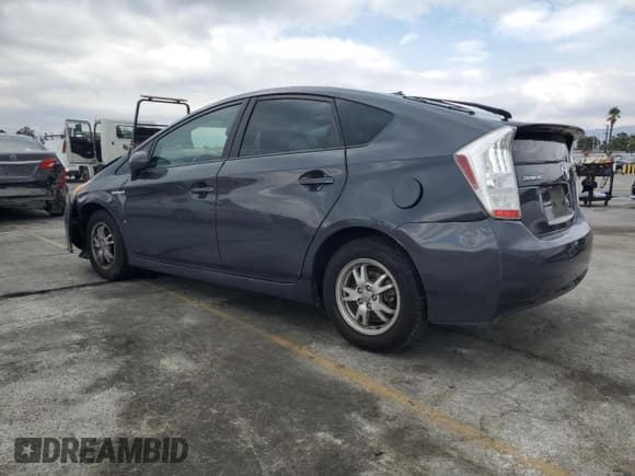 ✅ 2011 Toyota Prius II • VIN: JTDKN3DU4B0267931 • Lot: 81311115. Listed on Copart with 188,784 mi. Free auction sales archive from the USA and detailed vehicle history report at DreamBid. Image 2.