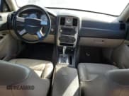 ✅ 2006 Chrysler 300 Touring • VIN: 2C3LA53G96H189949 • Lot: 80407765. Listed on Copart with 160,132 mi. Free auction sales archive from the USA and detailed vehicle history report at DreamBid. Image 8.