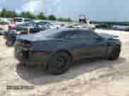 2013 Chevrolet Camaro LS z VIN 2G1FE1E35D9123558, wystawiony jako Copart lot #63188105 z przebiegiem 65 675 mil mil oraz Szkoda całkowita • Salvage title. Historia ofert i sprzedaży dostępna na DreamBid. Obrazek 3.