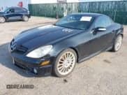 ✅ 2005 Mercedes-Benz SLK AMG • VIN: WDBWK73F05F068959 • Лот: 42903535. Опубликован ранее на IAAI с пробегом 159 976 миль. Бесплатный доступ к архиву аукционных продаж из США и подробный отчёт об истории автомобиля на DreamBid. Изображение 17.