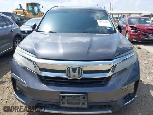 ✅ 2019 Honda Pilot Touring 8-Passenger • VIN: 5FNYF5H93KB010964 • Lot: 42743156. Listed on IAAI with 270,017 mi. Free auction sales archive from the USA and detailed vehicle history report at DreamBid. Image 11.