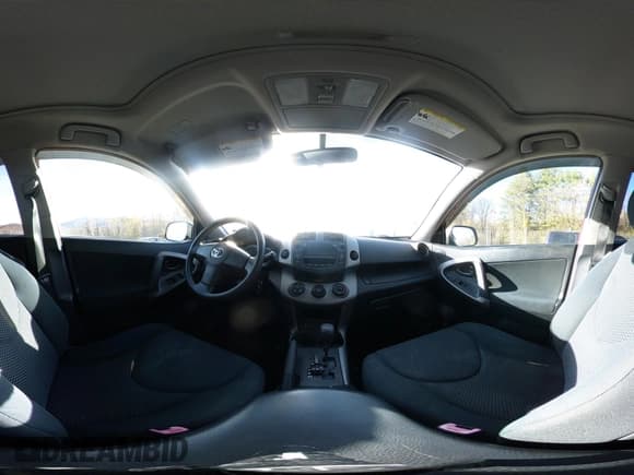 ✅ 2008 Toyota RAV4 Sport • VIN: JTMBK32V185050434 • Лот: 43626317. Опубликован ранее на IAAI с пробегом 241 635 миль. Бесплатный доступ к архиву аукционных продаж из США и подробный отчёт об истории автомобиля на DreamBid. Изображение 19.