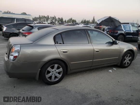 ✅ 2003 Nissan Altima S • VIN: 1N4AL11D43C215411 • Lot: 82953334. Listed on Copart with 139,626 mi. Free auction sales archive from the USA and detailed vehicle history report at DreamBid. Image 3.