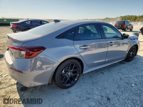 ✅ 2025 Honda Civic Sport • VIN: 2HGFE2F54SH583988 • Lot: 71877675. Listed on Copart with 5,736 mi. Free auction sales archive from the USA and detailed vehicle history report at DreamBid. Image 3.