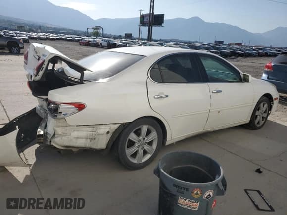 ✅ 2005 Lexus ES 350 • VIN: JTHBA30G855070410 • Lot: 62911285. Listed on Copart with 256,234 mi. Free auction sales archive from the USA and detailed vehicle history report at DreamBid. Image 3.