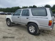 ✅ 1992 Toyota 4Runner • VIN: JT3VN39WXN8050367 • Lot: 73376374. Wystawiony na Copart z przebiegiem 132 772 mil. Bezpłatny archiwum sprzedaży aukcyjnych z USA i szczegółowy raport historii pojazdu na DreamBid. Zdjęcie 2.