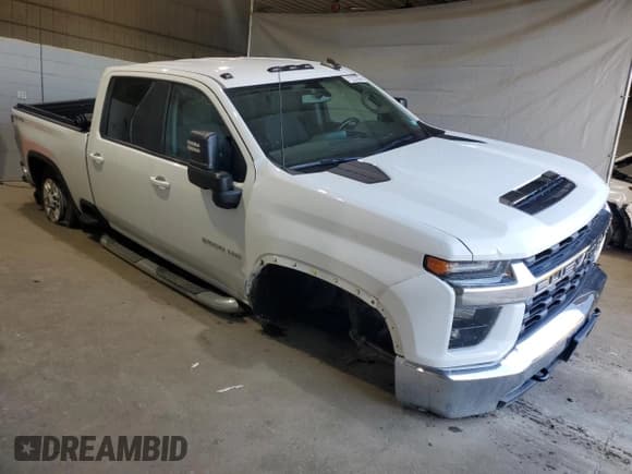 ✅ 2020 Chevrolet Silverado 2500HD LT • VIN: 1GC4YNE79LF275672 • Lot: 71227205. Listed on Copart with 97,234 mi. Free auction sales archive from the USA and detailed vehicle history report at DreamBid. Image 4.
