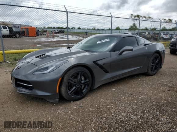 2015 Chevrolet Corvette 2LT с VIN 1G1YD2D77F5109649, выставлен на аукционе Copart как лот 70458944 с пробегом 47 467 миль миль и Списание • Salvage title. История ставок и продаж доступна на DreamBid. Изображение 1.
