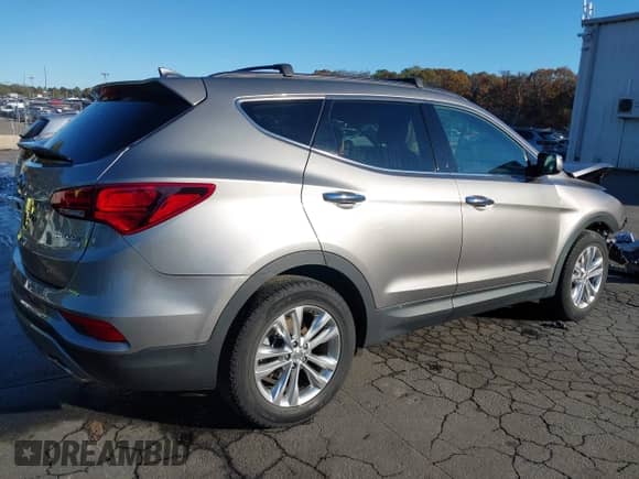 2017 Hyundai Santa Fe 2.0T с VIN 5XYZUDLA2HG485867, выставлен на аукционе IAAI как лот 43533064 с пробегом 20 672 миль миль и . История ставок и продаж доступна на DreamBid. Изображение 4.