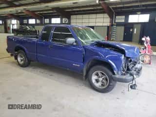 1999 Chevrolet S-10 LS Xtreme с VIN 1GCCS1943X8177172, выставлен на аукционе Copart как лот 74690144 с пробегом 167 696 миль миль и Списание • Salvage title. История ставок и продаж доступна на DreamBid. Изображение 4.
