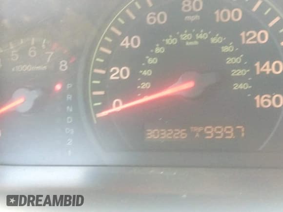 ✅ 2003 Honda Accord LX • VIN: 1HGCM66353A045621 • Lot: 42529027. Listed on IAAI with 303,226 mi. Free auction sales archive from the USA and detailed vehicle history report at DreamBid. Image 16.