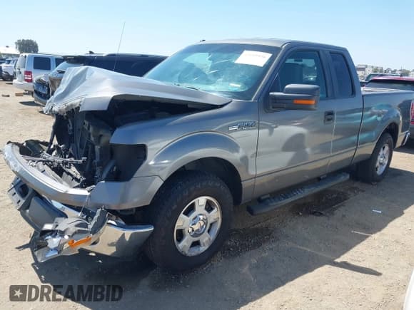 ✅ 2013 Ford F-150 XL • VIN: 1FTEX1CM1DFC12866 • Лот: 42609926. Опубликован ранее на IAAI с пробегом 316 081 миль. Бесплатный доступ к архиву аукционных продаж из США и подробный отчёт об истории автомобиля на DreamBid. Изображение 2.