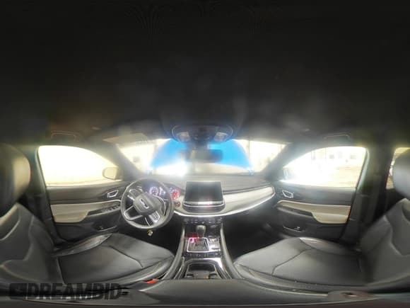 ✅ 2023 Jeep Compass Limited • VIN: 3C4NJDCN9PT551204 • Lot: 70326965. Listed on Copart with 27,061 mi. Free auction sales archive from the USA and detailed vehicle history report at DreamBid. Image 15.