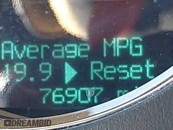 ✅ 2013 Dodge Challenger R/T Classic • VIN: 2C3CDYBT5DH611493 • Lot: 42227574. Wystawiony na IAAI z przebiegiem 76 907 mil. Bezpłatny archiwum sprzedaży aukcyjnych z USA i szczegółowy raport historii pojazdu na DreamBid. Zdjęcie 15.